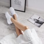 Sneakersy na wiosnę