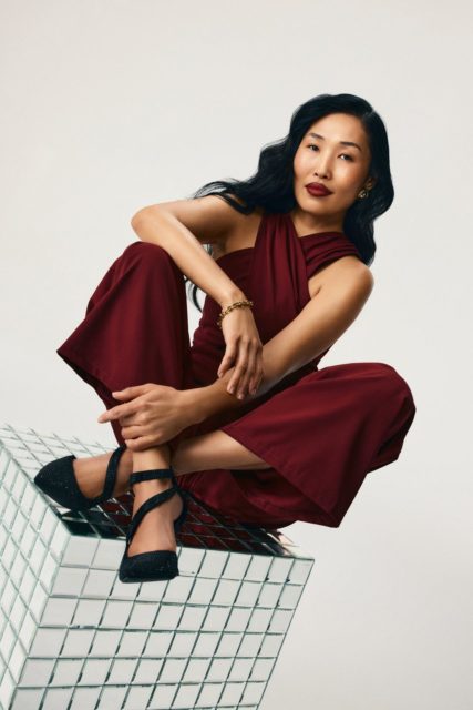 Podkreśla talię, modeluje sylwetkę i robi
efekt wow. Jedna sukienka - maksimum kobiecości.🔍349352