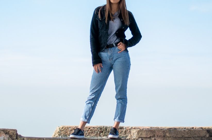 Moda Spodnie Spodnie z wysokim stanem Myhailys Spodnie z wysokim stanem czarny W stylu casual 
